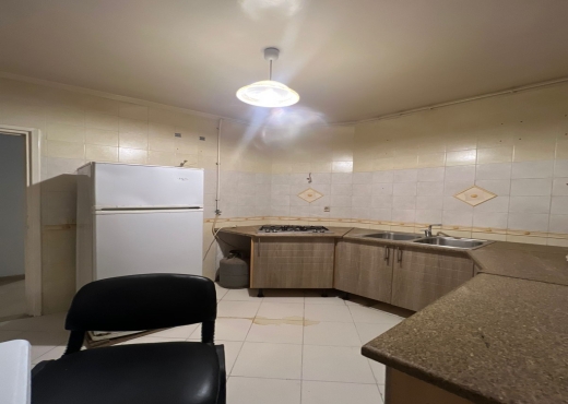 À vendre un appartement S+3 à Mour