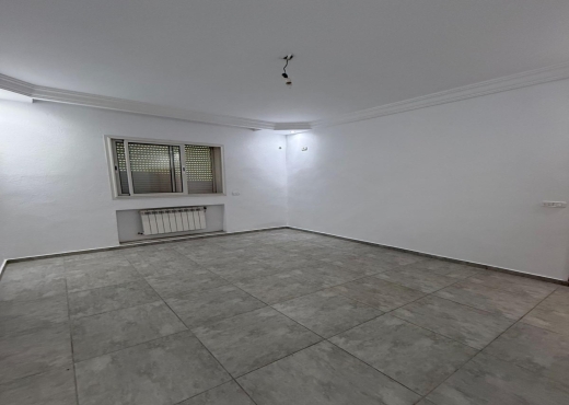 À louer étage de villa S+3 Ariana