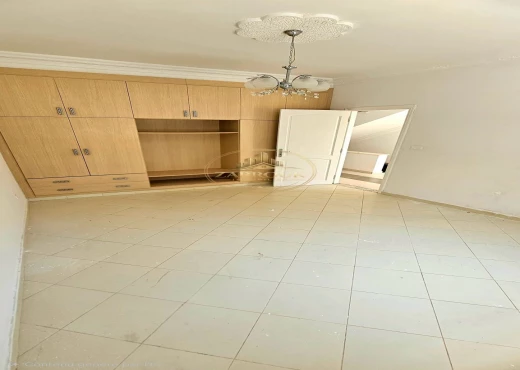 villa À Vendre à BIZERTE - villa à deux  niveaux  et sous-sol - Immobiliere.tn - Photo 3