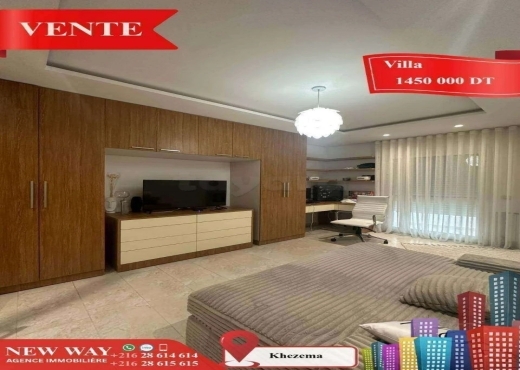 Villa à Khezema ouest , dans un quartier résidenti