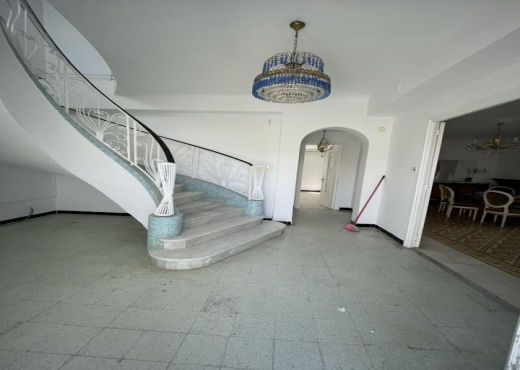 A VENDRE – Belle Villa à Manzeh 1