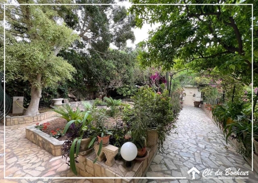 à vendre  une villaà france ville