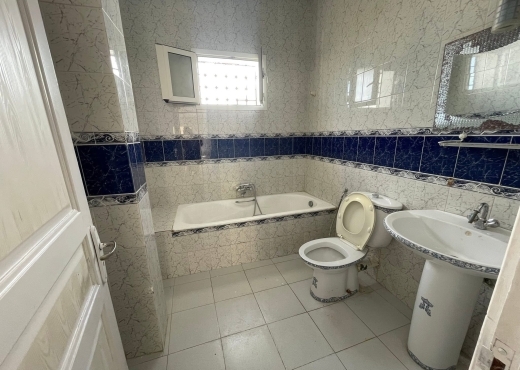 À louer Étage de villa S+3 Riadh Andalous