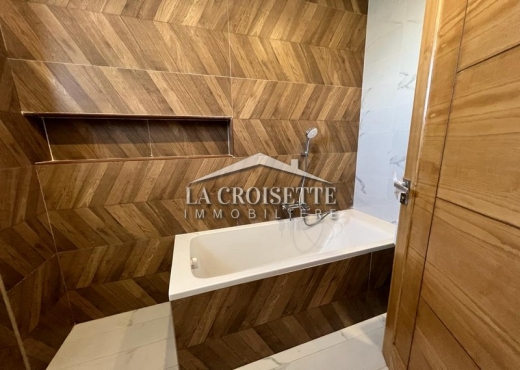 Villa s4 avec piscine à La Soukra