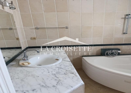 Villa s4 meublée à La Marsa