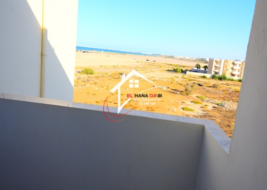 App s+2 vue sur mer a baghdadi