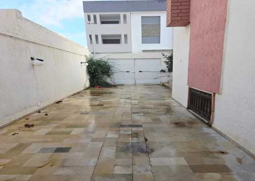 maison À Vendre à SOUSSE - Villa prestigieuse à Sahloul 4 - Immobiliere.tn - Photo 7
