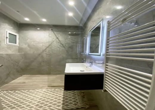 Appartement À Vendre à SFAX - 𝗩𝗲𝗻𝘁𝗲 𝘀+𝟮 𝗮𝘃𝗲𝗰 𝗷𝗮𝗿𝗱𝗶𝗻 - Immobiliere.tn - Photo 3