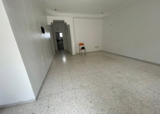 À louer Étage de villa S+3 Riadh Andalous