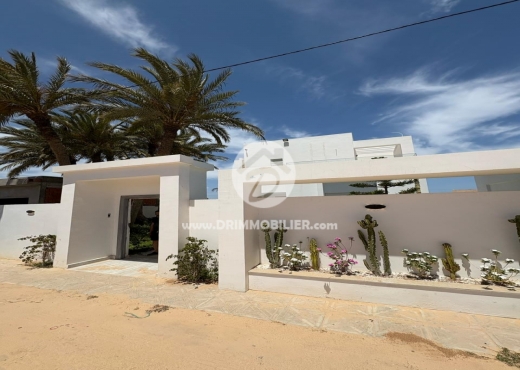 À VENDRE Superbe Villa+Piscine