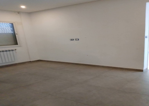 A louer Appart S+1 au Kram