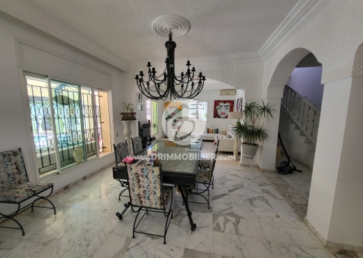 A Vendre Villa avec piscine à Zarzis