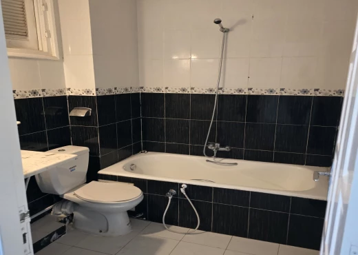 Appartement À Vendre à SOUSSE - Appartement Pieds Dans L'eau S+3 - Immobiliere.tn