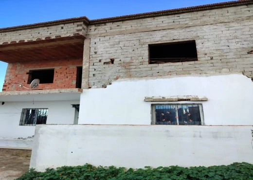maison À Vendre à NABEUL - maison sur terrien 2 étage A hammamet sud - Immobiliere.tn