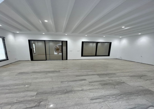 A vendre à Hammamet Monchar, 8 km de la plage, une