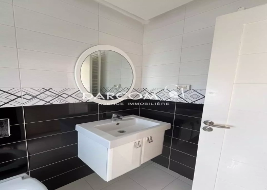 étage de villa s+2 à sidi daoud