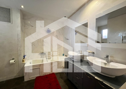 A vendre S+3 de 153 m²