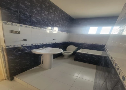 duplex À Vendre à BIZERTE - À Vendre : Duplex - en 1er et 2ème étage - Immobiliere.tn - Photo 16