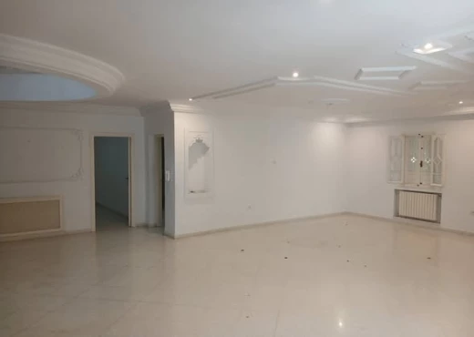 villa À Vendre à ARIANA - À VENDRE : Villa à Riadh El Andalos. - Immobiliere.tn