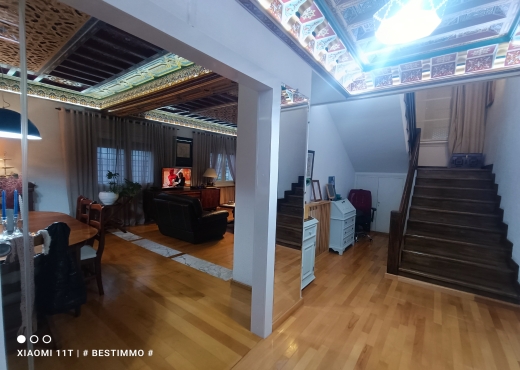 A vendre villa avec piscine