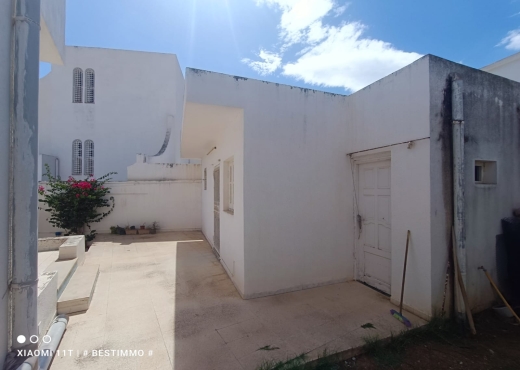 Villa plain pied cité Ghazela