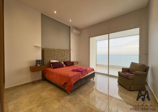 À Vendre Villa Luxueuse