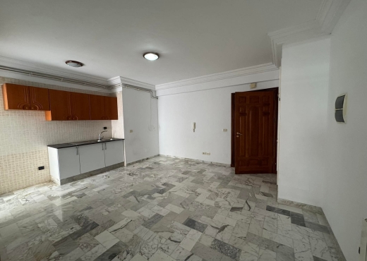 MENZAH 7 BIS: APPARTEMENT S+1 À VE