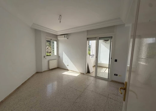 Appartement À Louer à ARIANA - À LOUER S+4 À RIADH ANDALOUS ENNAHLI - Immobiliere.tn - Photo 8