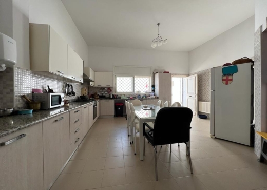 une superbe villa à la soukra