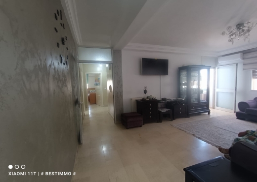 A vendre S+3 A cité el Ghazela