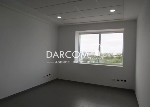 bureau hall+5 152,7 m² route marsa