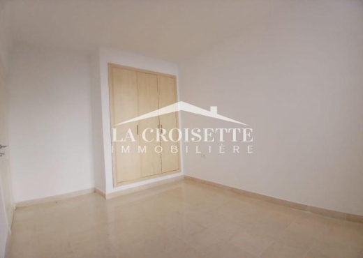 Appartement S+3 à La Soukra
