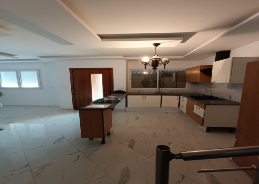 un belle Maison a vendre au centre
