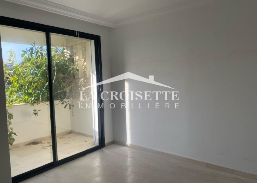 Villa S+4 à Gammarth MVL1687