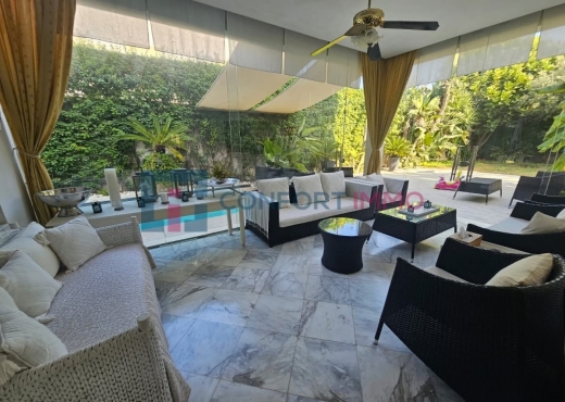 A Vendre Superbe Villa El Menzah4