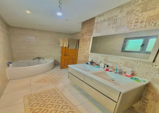 Appartement À Vendre à SOUSSE - PENTHOUSE VUE MER À KHZEMA EST - Immobiliere.tn - Photo 8