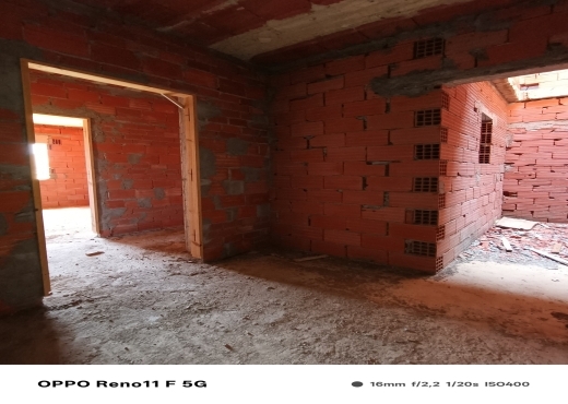 a vendre 4 appartements au centre ville elhaouaria