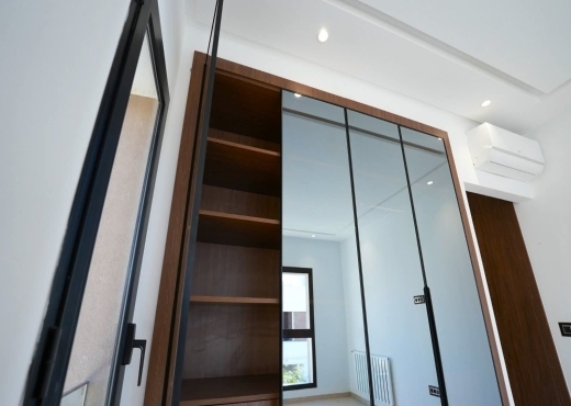 Villa S+3 avec Piscine Chotrana