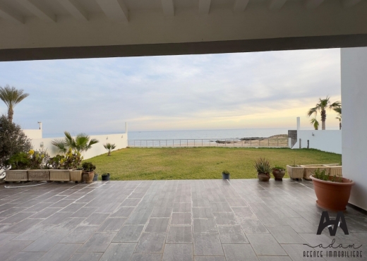 À Vendre Villa Luxueuse