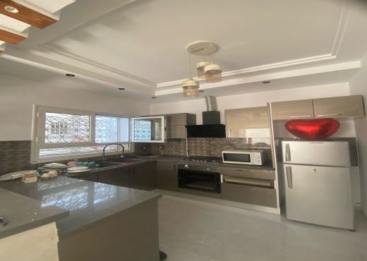 Appartement a cote Sindbad