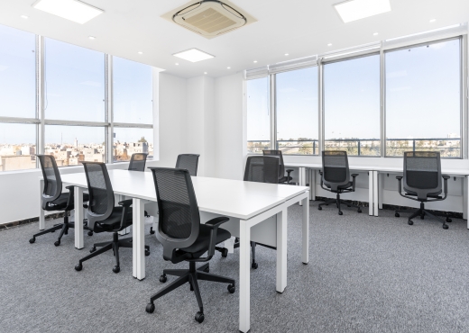Un bureau au design remarquable pour 5 personnes à Tunis, Le Golfe de Tunis