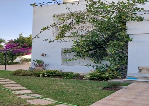 A VENDRE VILLA LA MARSA