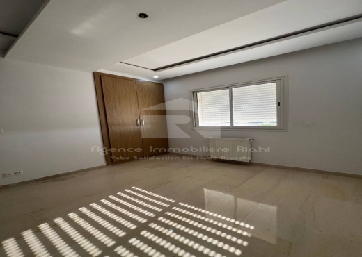 Appartement S3 à Cité Olympique