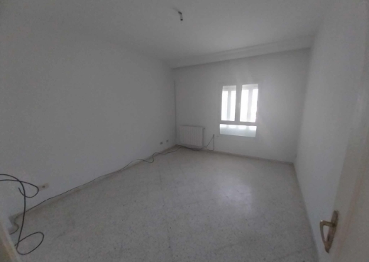 📍RIADH EL ANDALOUS : APPARTEMENT