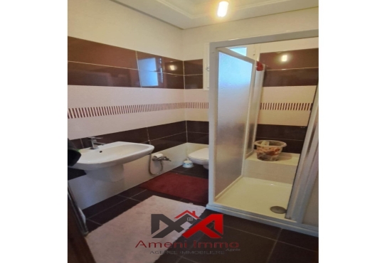 A vendre une villa s+3 à Ezzahra