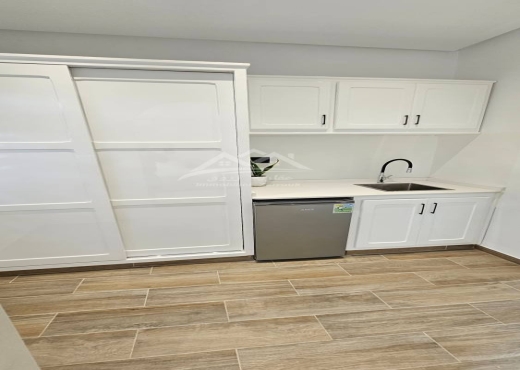 Location Estivale Villa + Bangalow
