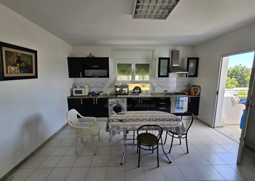 Étage de villa à louer