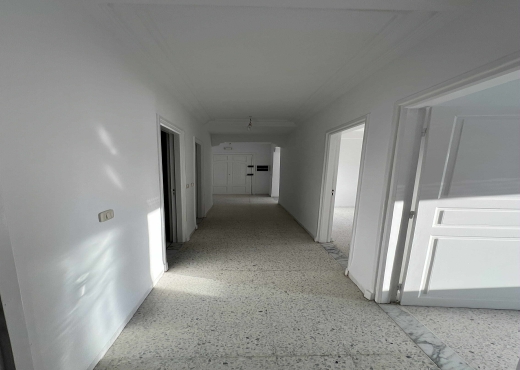 Appartement S+3 à vendre à Sousse