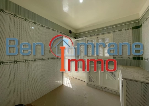 A VENDRE – Appartement S+2  Ariana