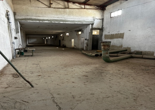 📦 Dépôt Commercial à Louer